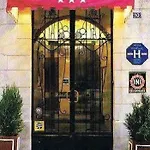 Отель Du Pre 3*