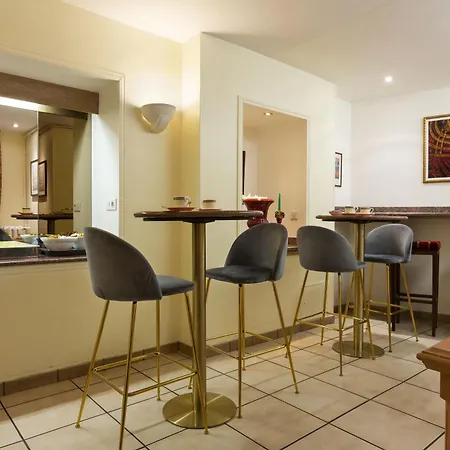 Hotel Résidence Du Pré 3*